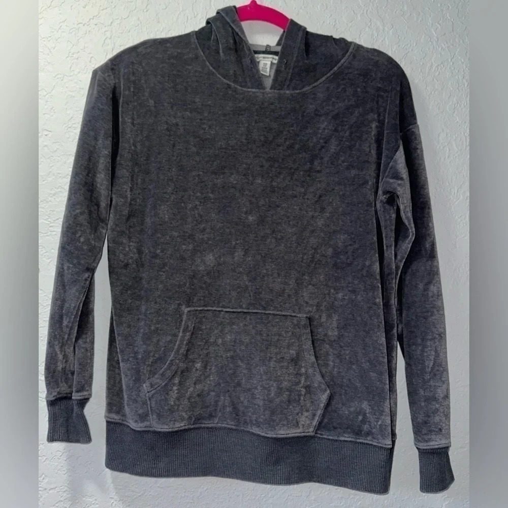 American Eagle Gray Velour Pullover Hoodie